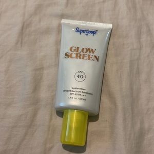 Supergoop Glow screen